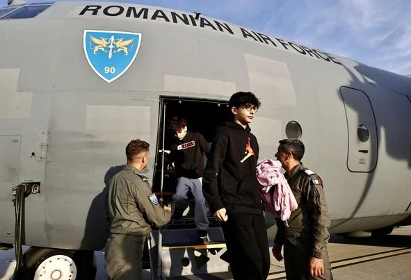 Ciolacu: aproape 70 de copii, femei, bătrâni și persoane cu probleme medicale grave au fost repatriați din Liban