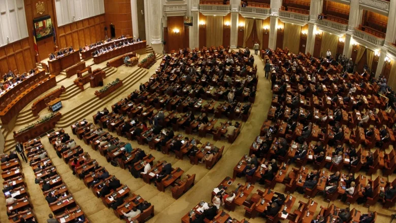Demisia lui Iohannis. Parlamentul nu se mai reunește pentru a analiza propunerea de suspendare din funcție a președintelui României