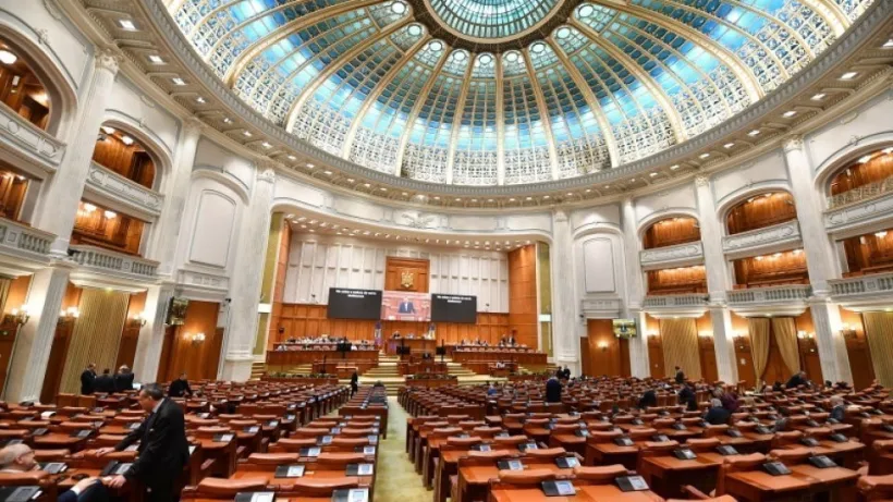 Lege adoptată. Cămătarii nu vor mai rămâne cu banii împrumutați victimelor