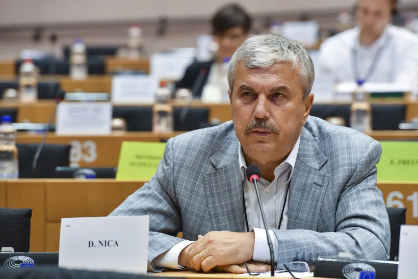 Dan Nica (PSD), avertizează: "UE să nu se axeze doar pe salvarea economiilor din Zona Euro"