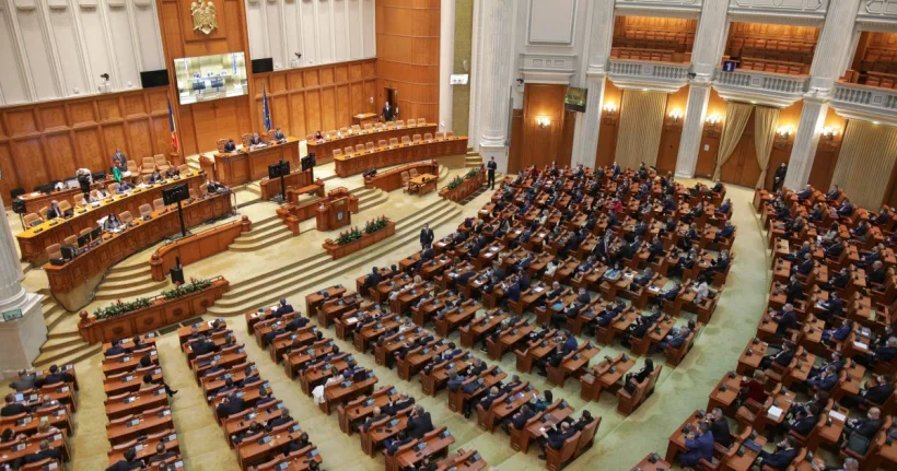 Liderul BNS, despre legea pensiilor: Sancționează salariații activi, o să sesizăm Comisia Europeană