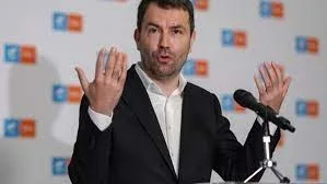 Opoziția critică noua lege a pensiilor: este o minciună cap-coadă