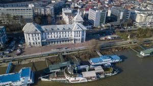 APDM, a doua companie gălățeană de la Dunăre la care ministrul Drulă a schimbat directorul general
