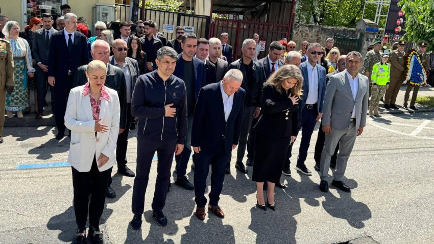 Omagiu Eroilor Neamului – 10 Mai, simbol al Independenței și Demnității Naționale
