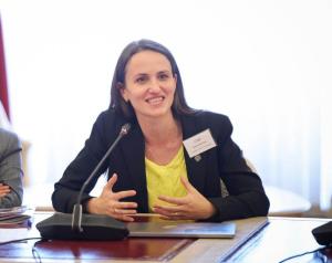 Oana Țoiu: Peste 5.000 de dosare diplomatice din perioada tranziției, declasificate