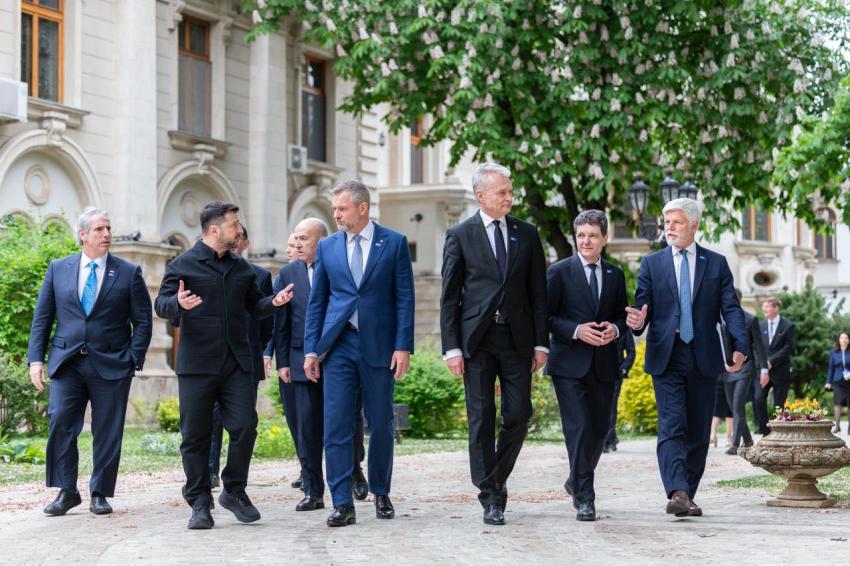 Președintele României cere consolidarea contribuției europene în cadrul NATO