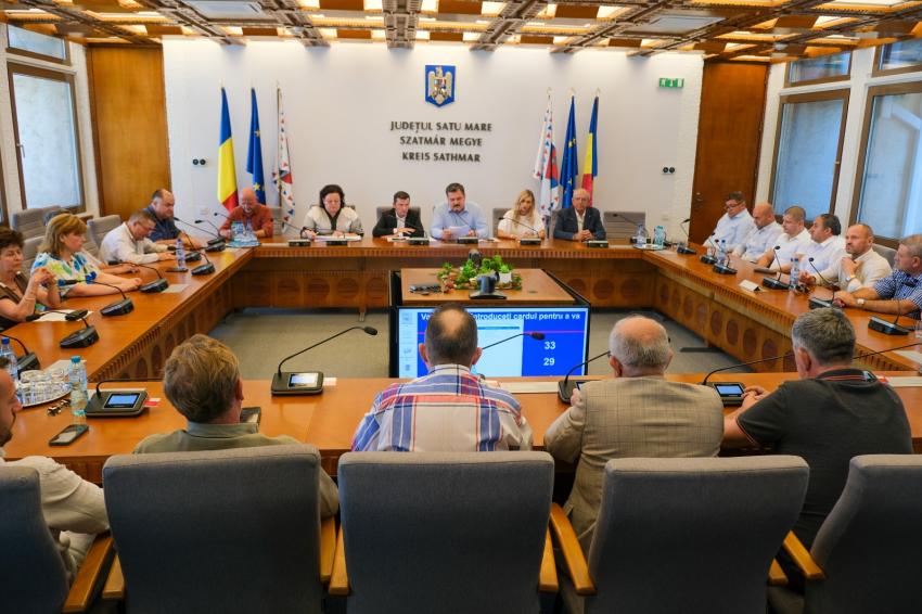 Investiții în infrastructura medicală, rutieră și cultură, la Satu Mare