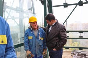 Sera tropicală din Grădina Botanică Galați prinde contur: lift panoramic și terasă la 20 de metri înălțime