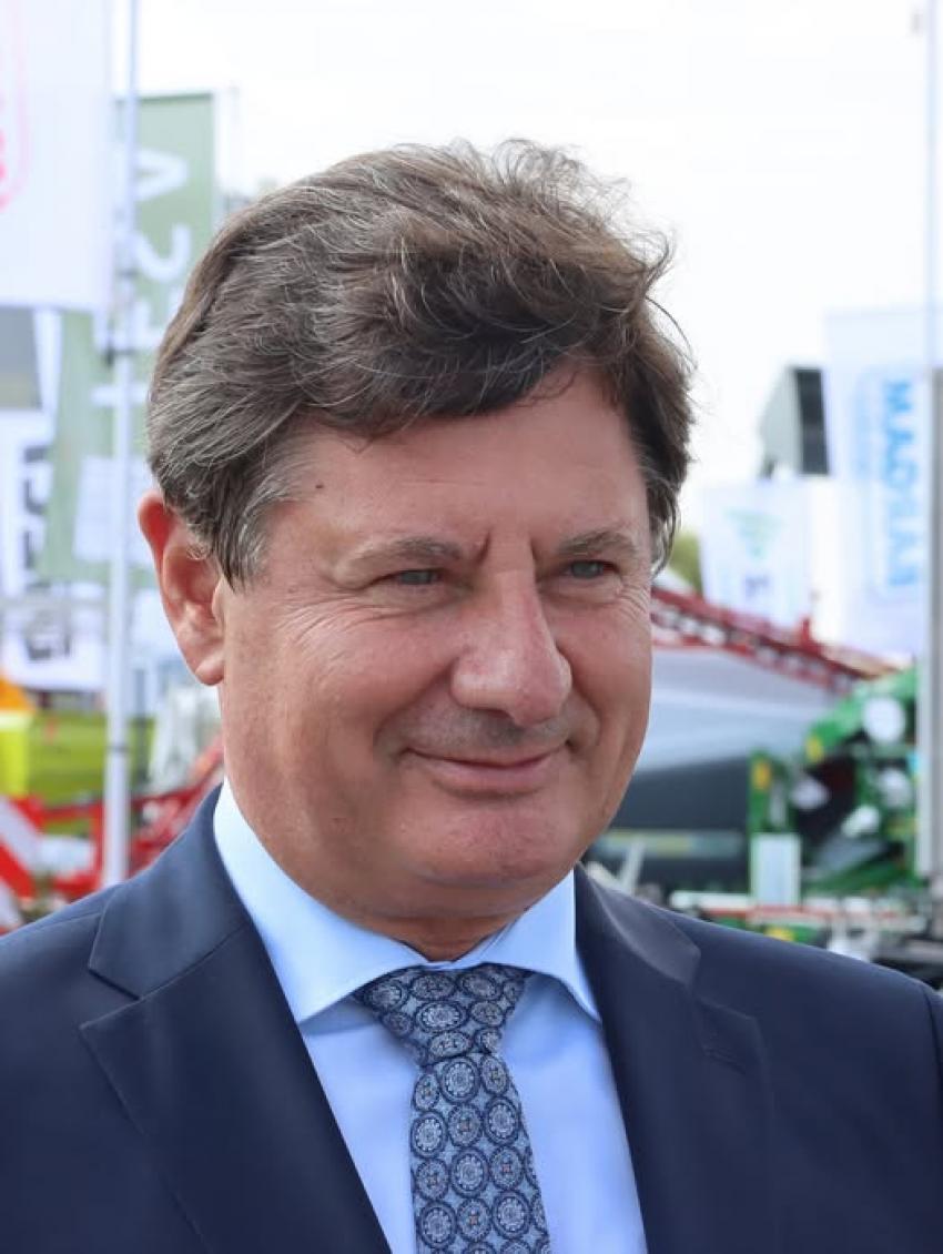 Să muncim în echipă pentru Arad - am făcut o invitație cu nuanță... istorică pentru consilierii județeni!