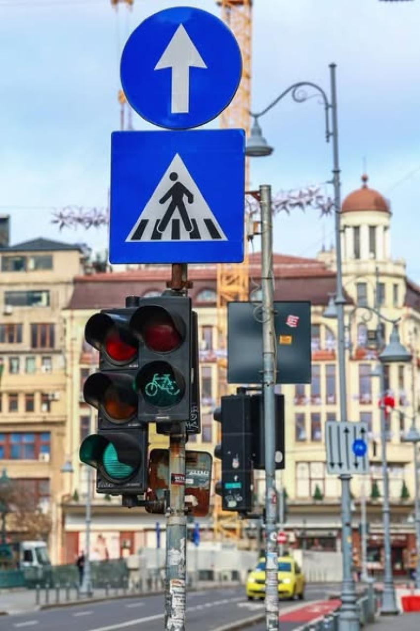 Pas important pentru sistemul de semaforizare inteligentă din București!