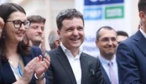 Nicușor Dan acuzat că dezinformează masiv bucureștenii pe tema termoficării