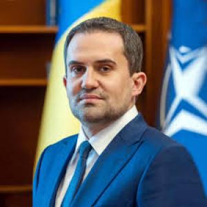 Directorii CFR își vor reduce indemnizațiile cu 10%