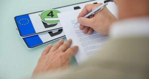 Dezbatere la MAI privind înmatricularea, păstrarea numerelor și înregistrarea auto