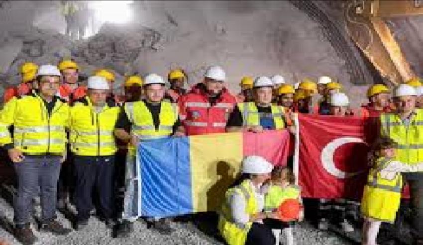 ZI ISTORICĂ PENTRU VÂLCEA: Primul tunel rutier de pe Valea Oltului a fost străpuns!
