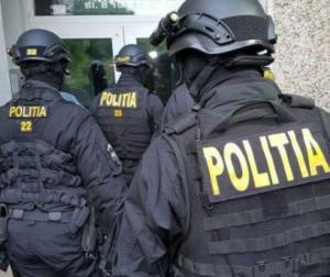 25 pol