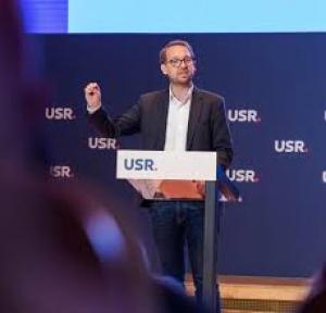 USR: Nimeni nu e nebun să taie bani de la investiții