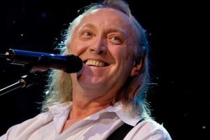 Galațiul celebrează Crăciunul românesc: ansambluri din șase județe și Ștefan Hrușcă, pe scena festivalului