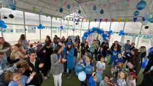 Dincolo de diferențe: copiii cu autism, în centrul unor evenimente speciale