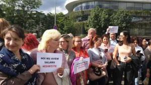 Sindicatul Angajaților din Aparatul de Lucru al Guvernului acuză presiuni și abuzuri din partea Guvernului