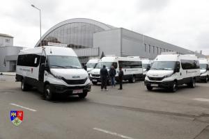 Microbuzele electrice școlare, achiziționate prin PNRR, au ajuns în localitățile vrâncene