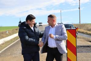 Costel Fotea: „Drumul dintre Corni și Vârlezi este acum sigur și rezistent”