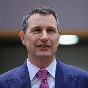 Tánczos Barna lansează un avertisment dur: Instituțiile care își consumă fondul de salarii nu vor avea succes