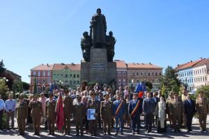 Consiliul Județean Arad a decernat distincția „Bene Merenti” mai multor cadre militare în rezervă