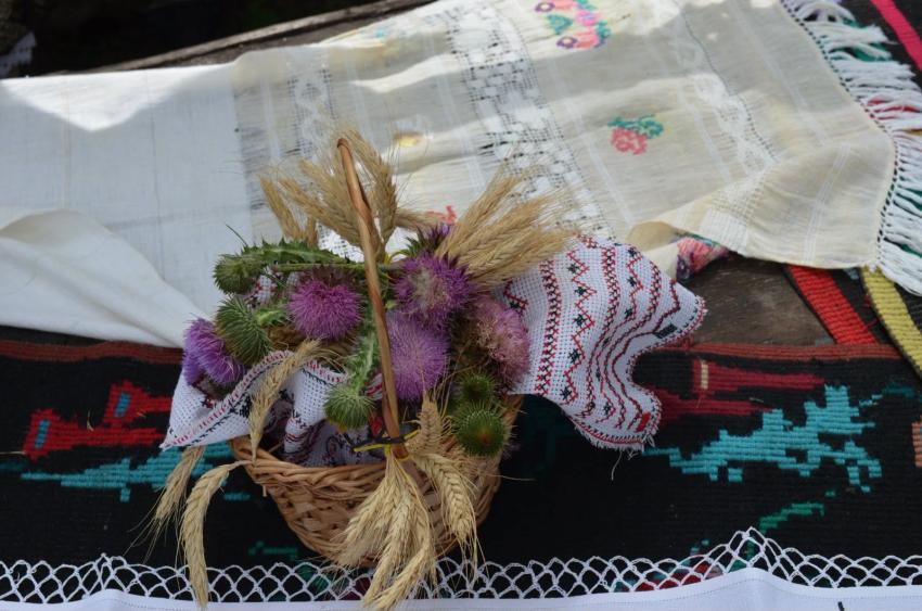 „Ziua Iei în vatra satului”, sărbătorită la Muzeul Satului din Pădurea Gârboavele
