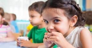 Programul Lapte-Corn-Fructe în Mureș